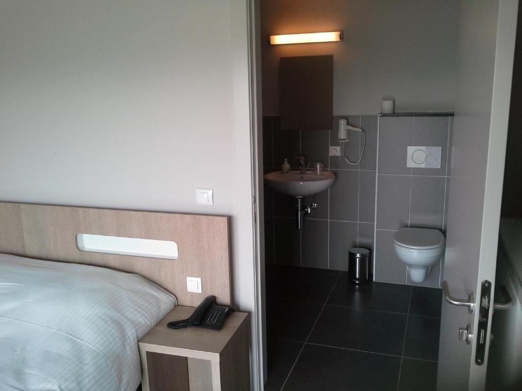 M-Otel E40 Wetteren Oda fotoğraf